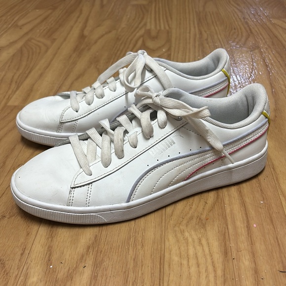 Puma Vikky v2 Sneaker Women 8.5 US 39 EUR 6 UK White Leather Classic Basketball - Picture 6 of 16